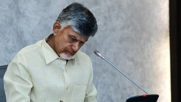 Chandrababu good news for women in AP with hostels for women employees and many morel
