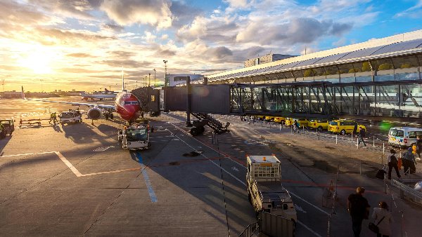centre agreed to explore feasibility of setting up 7 new airports in ap centre agreed to explore feasibility of setting up 7 new airports in ap