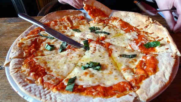 Are you eating burgers and pizzas then know these facts and health issues