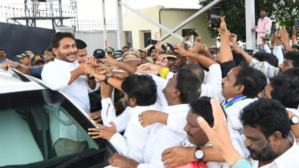 YS Jagan to change Party key leaders responsibilities fixed road map