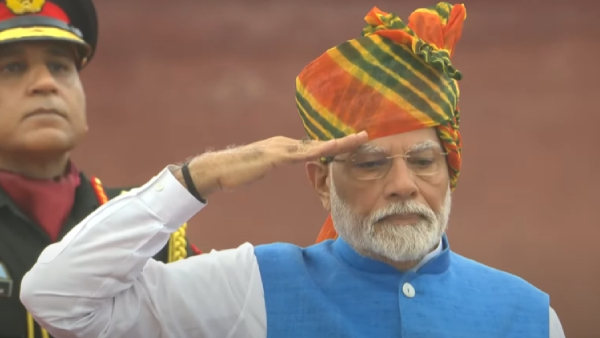 PM Modi hoists the National Flag at Red Fort on 78th Independence Day