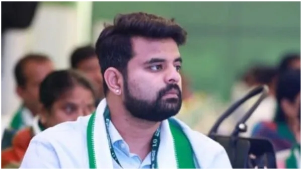Forensic lab officials who reported that the obscene videos are genuine in the former MP case