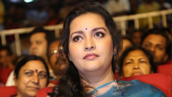renu desai sensational post on gents respect to women