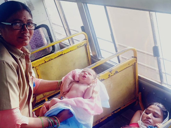 TGSRTC female conductor delivered the pregnant woman in the bus TGSRTC female conductor delivered the pregnant woman in the bus