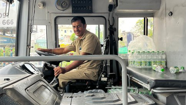 The passenger was taken to the hospital by bus and the TGS RTC MD congratulated the driver The passenger was taken to the hospital by bus and the TGS RTC MD congratulated the driver