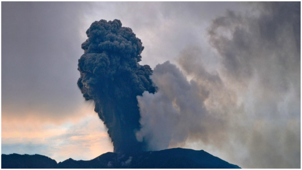 Russia s Shiveluch volcano has erupted following a 7 0 magnitude earthquake