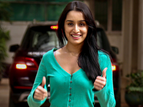 Prabhas heroine shraddha kapoor is more popular than PM Modi on instagram followers Prabhas heroine shraddha kapoor is more popular than PM Modi on instagram followers