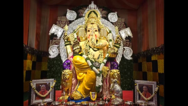 First darshan of GSB Seva Mandal Ganesh with 66 kg gold and 336 kg silver