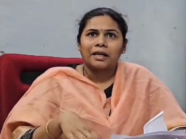 MLA Akhila priya mass warning for YSRCP and Political rivaliries in Allagadda MLA Akhila priya mass warning for YSRCP and Political rivaliries in Allagadda