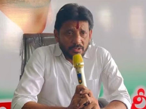 YCP leader Duvvada Srinivas has registered his house to Divvela Madhuri