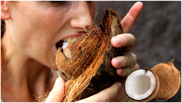 Know the nutritional values and health benefits of coconut Know the nutritional values and health benefits of coconut