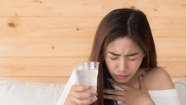 Why do hiccups occur