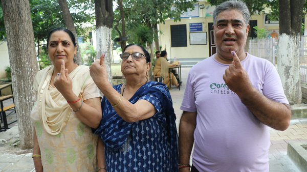 JK Assembly polls 2024 2nd Phase Polling turnout recorded till 9 am as 10 22 percentage