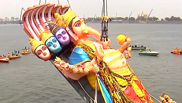 Khairatabad happened at the same time as Maha Ganapati immersion
