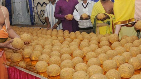 Ramjanmabhoomi temple priest s sensational comments regarding Tirumala laddoos