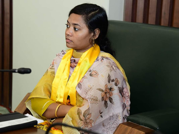 Students made to do situps by principal several injured