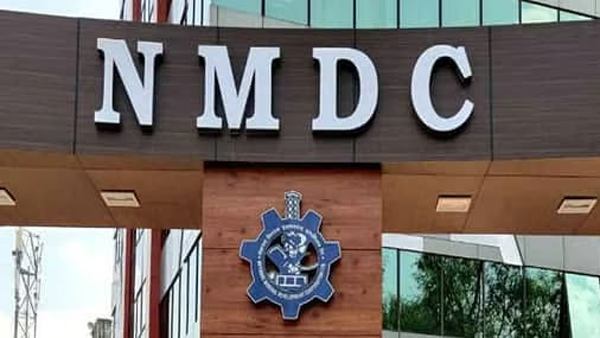 Visakhapatnam steel plant privatization 100 employees on deputation to NMDC s Nagarnar plant