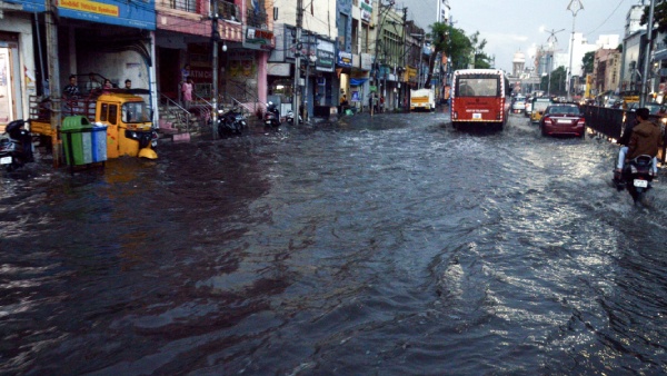 next three days heavy rain in Telangana Yellow alert to these district