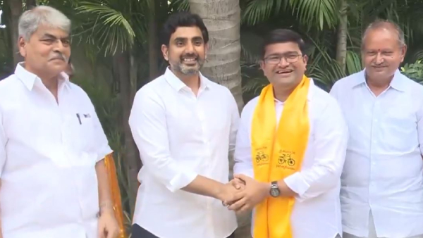 YSRCP s Jaggayyapeta Municipal Chairman Rangapuram Raghavendra have joined in TDP