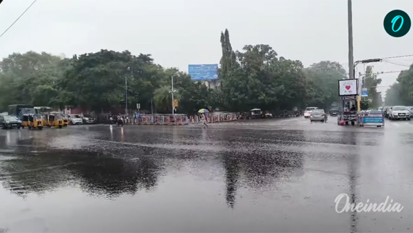 Heavy rain lashed many parts of Hyderabad on Wednesday