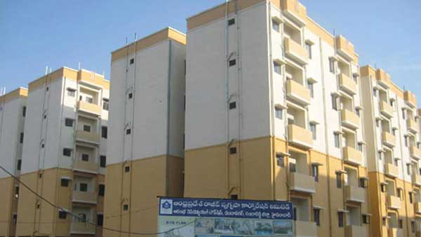 CM Revanth orders to auction the houses of Rajiv Swagruha