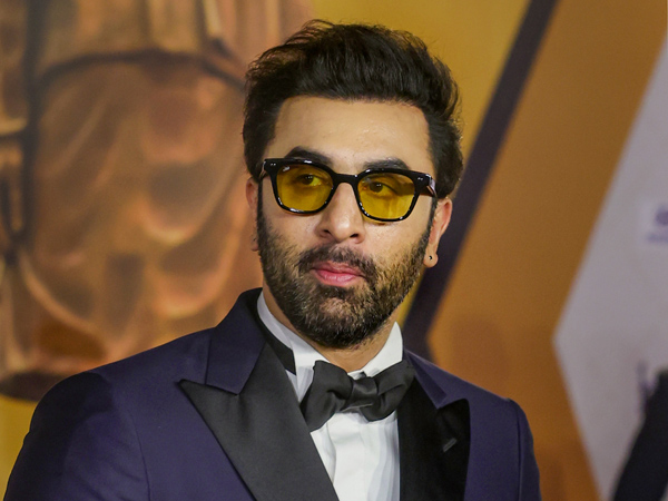 Ranbir kapoor to shine in dhoom 4 but as a villain