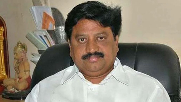 Samineni Udayabhanu resigned from YCP
