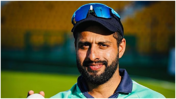 Star cricketer who is fighting with a rare disease waiting for help Star cricketer who is fighting with a rare disease waiting for help