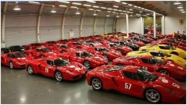 Sultan of Brunei With 7 000 Cars to Host PM Modi