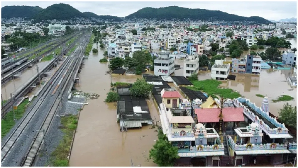 Ministers are visiting the flood affected areas in Khammam Mahabubabad Districts