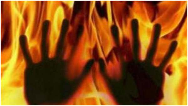 A young man poured petrol on a girl studying Inter in Kadapa district and set her on fire