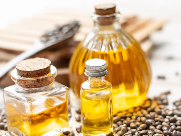 Castor oil for beauty and health If you know the real benefits you won t miss it at all