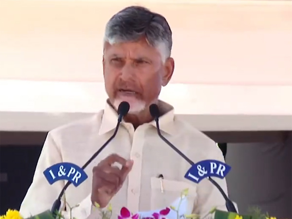 Chandra Babu key announcement over Police recruitment details here