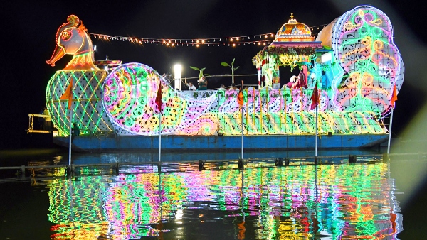 indrakeeladri Durgamma jalavihara hamsa vahanaseva cancellation this is the reason