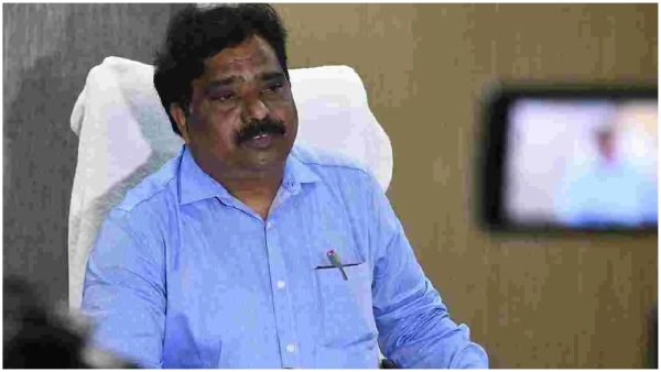 The court allowed the former director of mines Venkata Reddy to be handed over to ACB custody