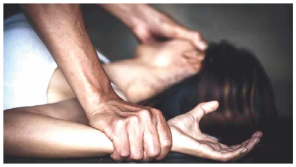 The accused raped a nurse from Odisha and left her on the road in Delhi at night