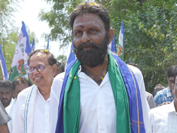 Gudivada police hindrances to former ysrcp minister kodali nani birthday celebrations