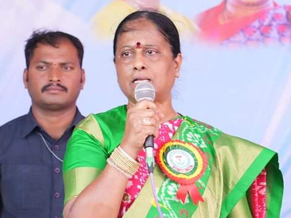 Hyderabad Court directed to Minister Konda Surekha remove defamatory articles videos and posts