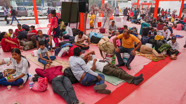 Penalty will be imposed if the luggage exceeds the permissible limit in trains says WR