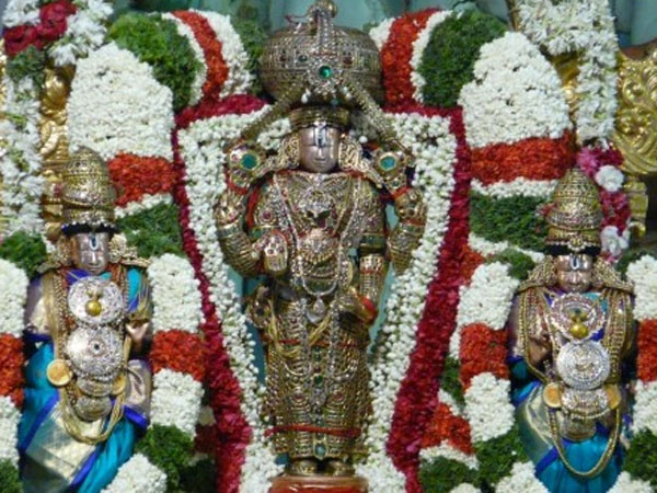 Malayappa Swamy on simha vahanam Tirumala Srivari Salakatla Brahmotsavam third day