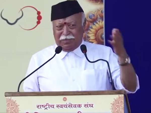 Not only Hindus Mohan Bhagwat condemns atrocities in Bangladesh