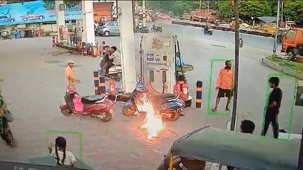 A fire broke out in a petrol bunk in Nacharam Hyderabad