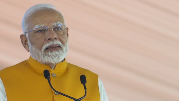 constitution not implemented for 70 years broken article 370 wall says pm modi on unity day