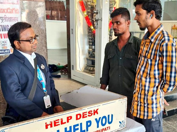 Cyclone Dana landfall SCR set up Helpline numbers