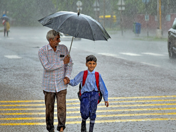 IMD has issued a forecast of heavy to very heavy rain from October 14 to 17 IMD has issued a forecast of heavy to very heavy rain from October 14 to 17