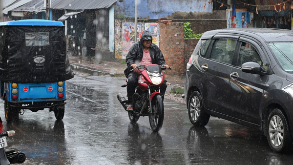Depression in Bay of Bengal to make landfall Puducherry and nellore by October 17