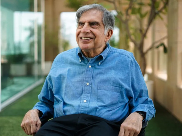 I remain in good spirits says Ratan Tata after he admitted in Hospital