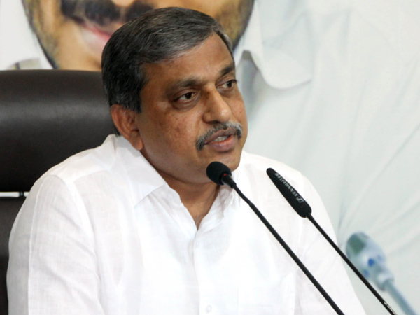 Police issues notices for Sajjala in TDP office Attack case details here