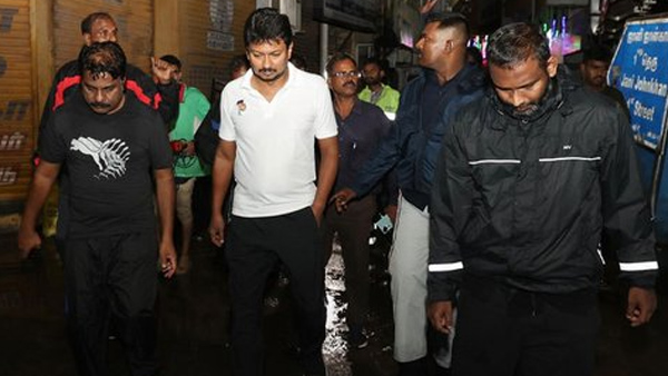 Chennai rains Deputy CM Udhayanidhi Stalin inspected Narayanapuram lake banks midnight Chennai rains Deputy CM Udhayanidhi Stalin inspected Narayanapuram lake banks midnight