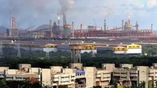 RINL has reinstated 4 200 Contract workers who were terminated in Septemebr